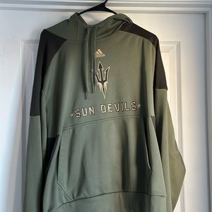 Former Arizona State football player gear